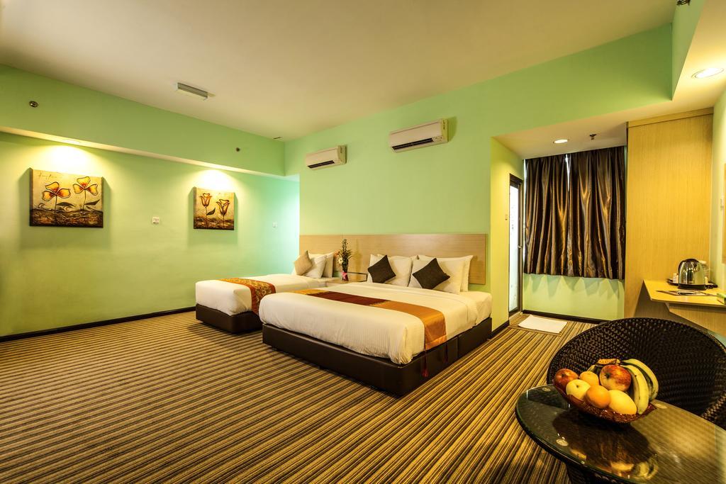 Thy Executive Hotel Johor Bahru Chambre photo