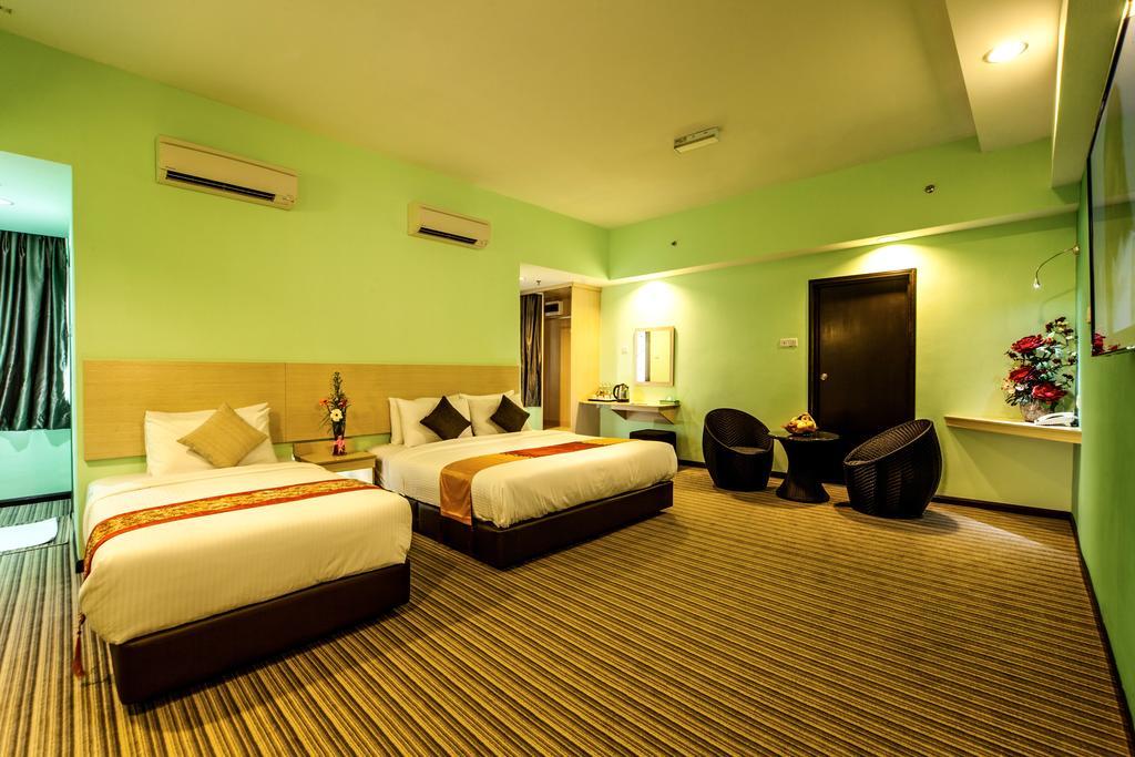 Thy Executive Hotel Johor Bahru Chambre photo