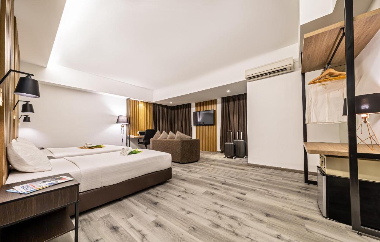 Thy Executive Hotel Johor Bahru Extérieur photo